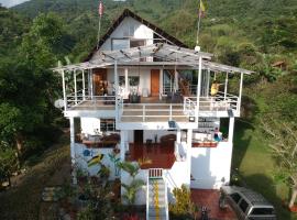Villa Migelita Ecolodge, chata v destinaci Palmira