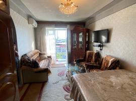 Apartment near Airport and station Charbakh, apartment in Yerevan