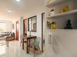 Hermoso y cómodo apartamento en El Poblado!!!