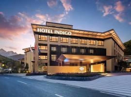 Hotel Indigo Jiuzhai, an IHG Hotel, üdülőközpont Csiucsajkouban