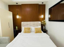 Lou- Mesaverte Residences