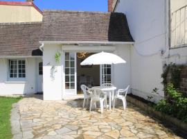RELAX HOME Maison et studio ensemble, cottage à Deauville