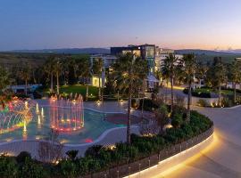 San Barbato Resort Spa & Golf: Lavello'da bir otel