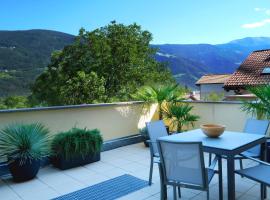 Apartment Cascada, hotel with parking in Parcines