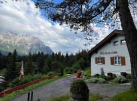 Bäckeralm© - B&B 16 +, отель в Миттенвальде, рядом находится Luttenseelift