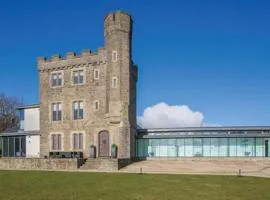 Kemeys Folly
