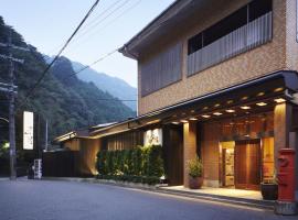 Fudoguchikan, hotel near Jigenin Temple, Izumi-Sano