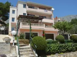 Apartment Vesela 2