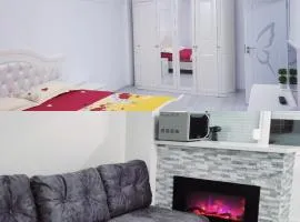 White Apartament, Brăila