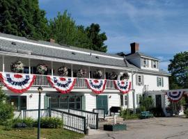 Windrifter Resort, resort u gradu 'Wolfeboro'