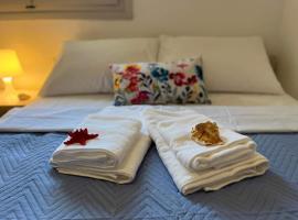 Holiday House Ermionida, hotel a Thermisía