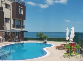 Swan Bay complex: Chernomorets şehrinde bir otel