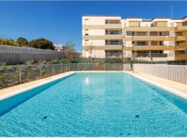 A estrenar amplio con piscina y parking, hotel cerca de Universidad del País Vasco, Getxo