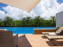 Opal Suites Apartments, hotel en Playa del Carmen
