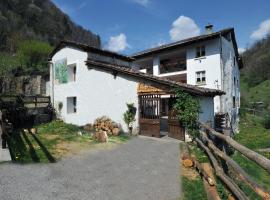 B&B Rocca di Bajedo, hotel cerca de Teleférico Barzio-Bobbio, Pasturo