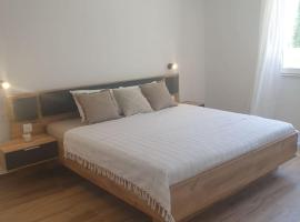 Piña Tourist Apartments, accessible hotel in Vodice