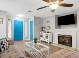 Modern Austin Retreat 15 Min to Downtown & Airport Sir
