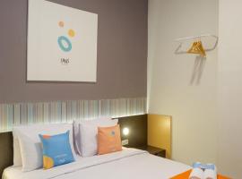 Sans Hotel Good Wish Semarang, hotel near Ahmad Yani International Airport - SRG, Jomblang