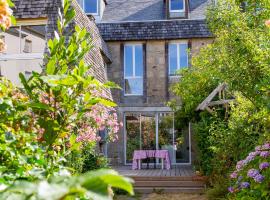 Le 74, bed & breakfast ad Avranches