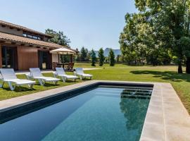 La Solfa casa aislada con piscina y jardín – obiekty na wynajem sezonowy w mieście Les Preses