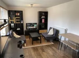 Beautiful apartment right off of Broadway Market