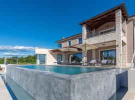 Villa Faloniga, hotel v destinaci Vranje Selo