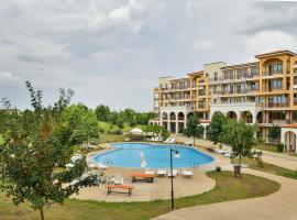 Lighthouse Golf Apart Complex&Villas，位于巴尔奇克的度假短租房