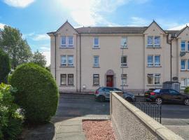 The Cove Apartment, holiday home in Gourock