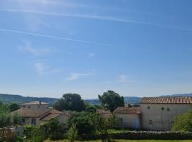 Le gîte de La Badassière, apartment in Forcalquier