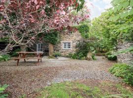 The Cottage, hotel with parking in Bodmin