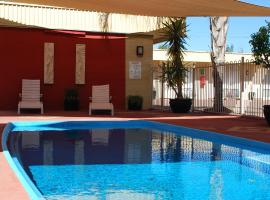 Desert Sand Motor Inn, hotel u kojem su ljubimci dozvoljeni u gradu 'Broken Hill'