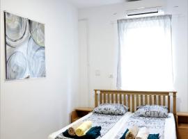 Hostel Soline, отель в Портороже