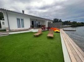 Villa Olga - Uniqe house with private beach