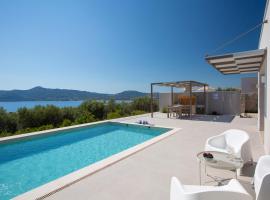 Ionian Sunshine Villas, παραλιακή κατοικία στην Πάλαιρο