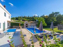 Villa Karina Grubine, Imotski, hotel v mestu Karini