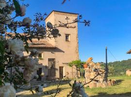 Soulful Holiday Home in Modena wth Garden, hotel a Modena
