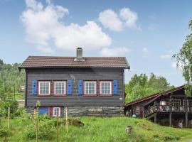 Awesome Home In Vossestrand With House Sea View, feriebolig i Vossestrand