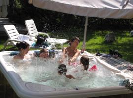 Club Hotel Alpino, hotel a Folgaria