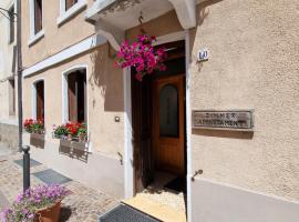 Trattoria Albergo all'Alpino, cheap hotel in Posina