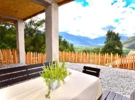 Ferienhaus Sommerfrische Tschengls Bergdorf mit Weitblick und Gartenterrasse