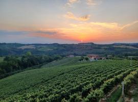 Casa Vacanza ElyD House, hotelli kohteessa Dogliani