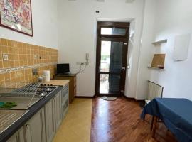 Appartamento privato accanto studi televisivi, hotel económico en Roma
