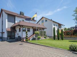 Haus Schussenblick Og, hotel with parking in Eriskirch