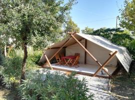 Glamping Agricampeggio Tognoni, leirintäalue kohteessa La Sdriscia