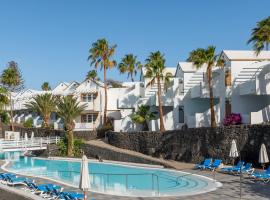 Apartamentos LIVVO Morromar, hotel berdekatan Lapangan Terbang Lanzarote - ACE, 