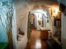 Casa Cueva Alegría