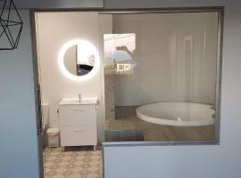 AT O FONTEIRO Yacuzzi Ons 202, hotel in Pontevedra