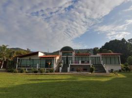 Casa Valle Horus, vikendica u gradu 'Valle de Bravo'