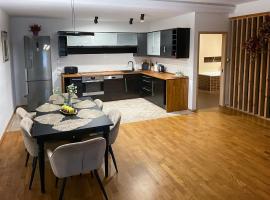 Przestronny Apartament w Centrum, hotel di Chełm