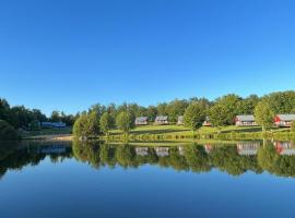 Chalet sur bord de l'eau, cottage sa Nontron